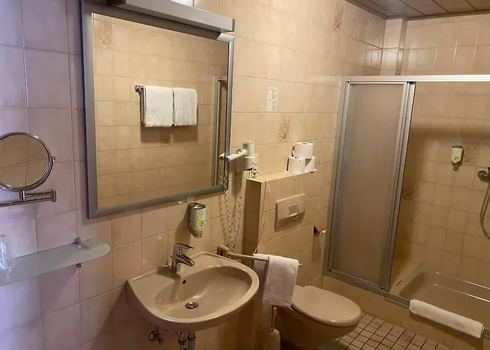 Vendégház Gaestehaus Vis-a-vis 3*